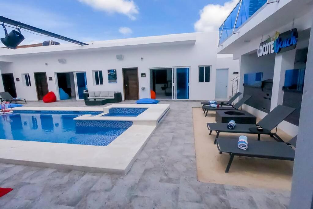 Luxury Party In A Private Area