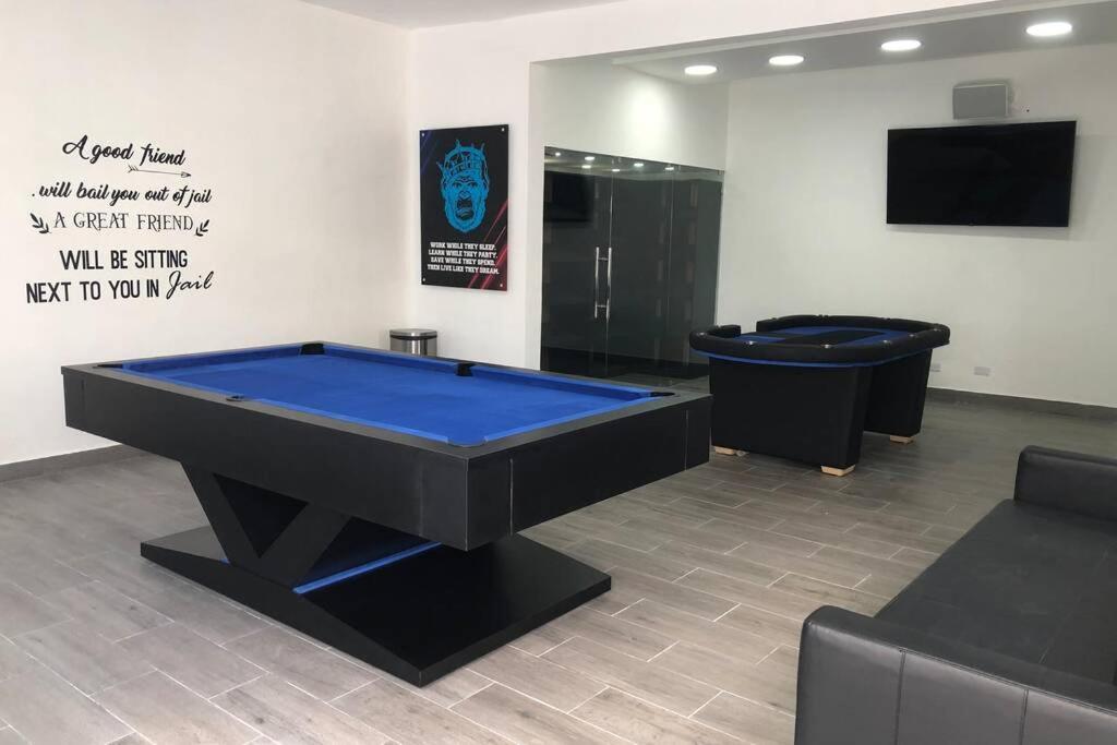 Luxury Party In A Private Area *