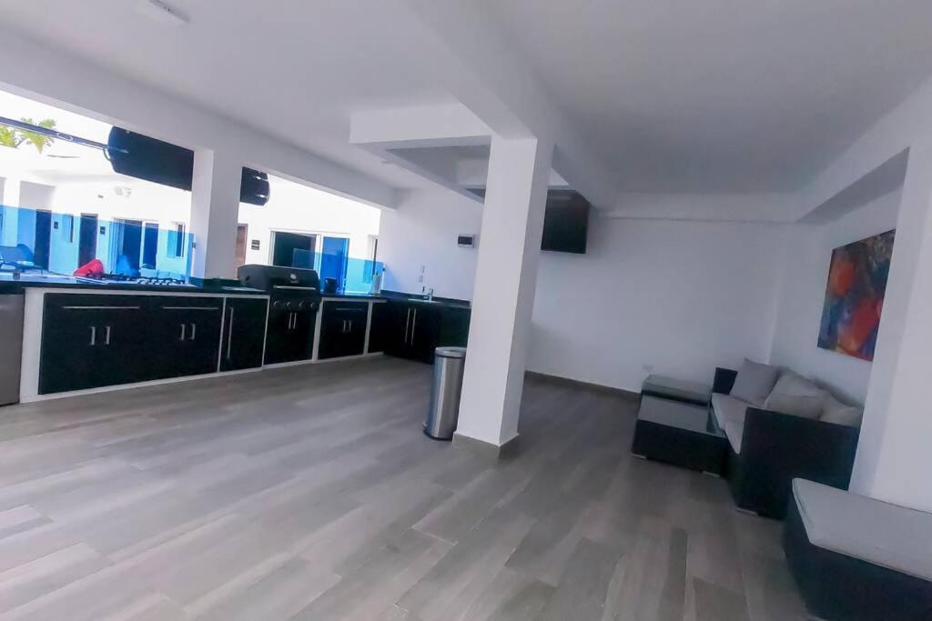 Villa Luxury Party In A Private Area *