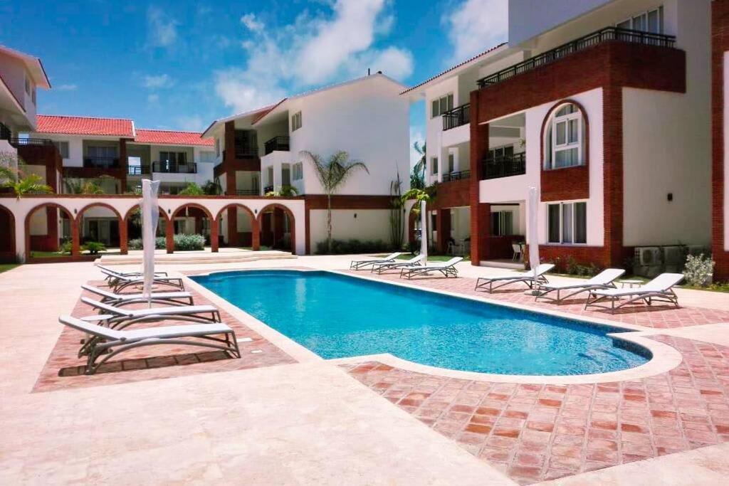 Coral Village Walking Distance To Restaurants & Apartamento *