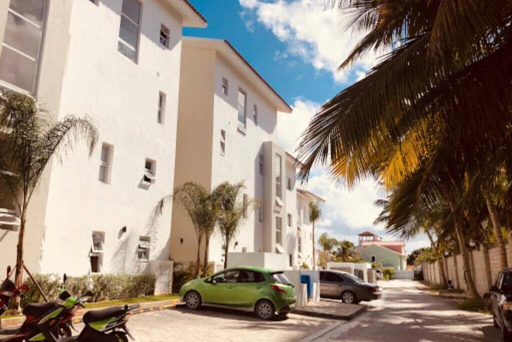 Coral Village Walking Distance To Restaurants & Apartamento Punta Cana