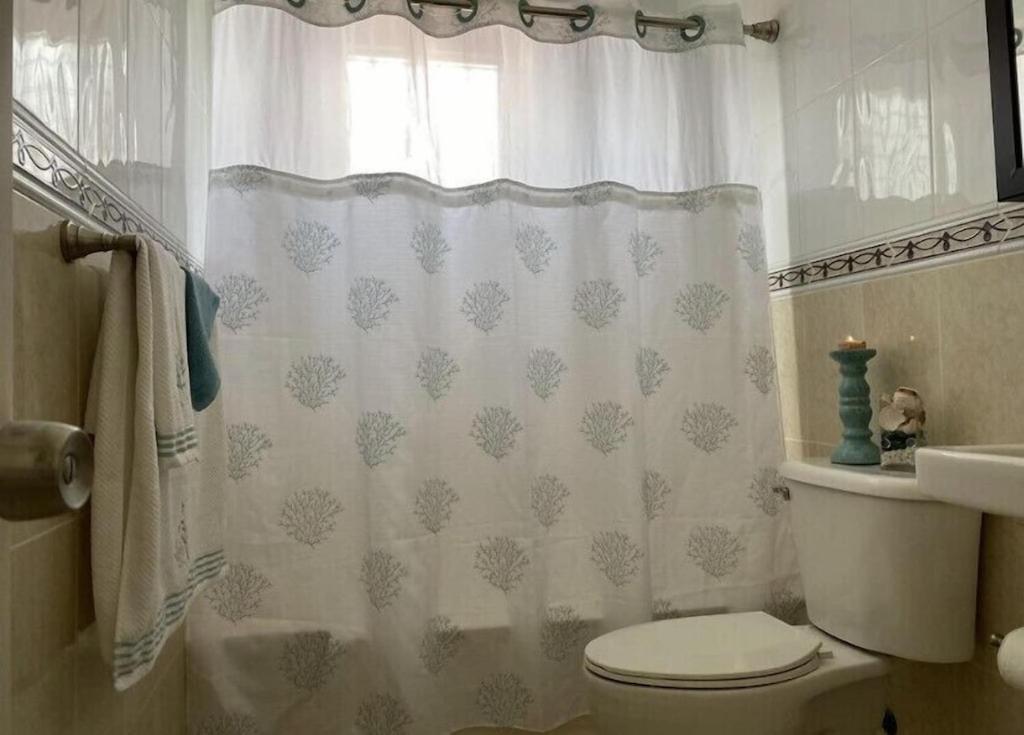Apartamento Luxury New 2bdr 2bath 10 Min Driving From The Airport And Beaches *