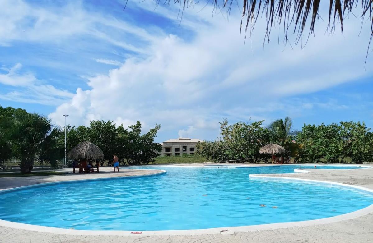 Bright At Wifiacelectironparking Punta Cana