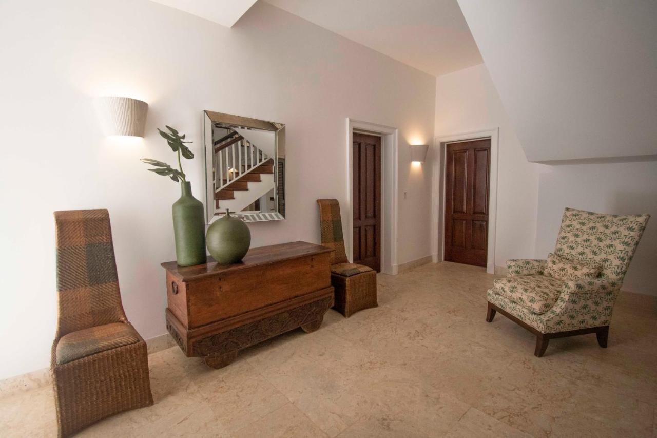 Villa La Guappa - Ocean Front Luxury In Exclusive Golf And Beach