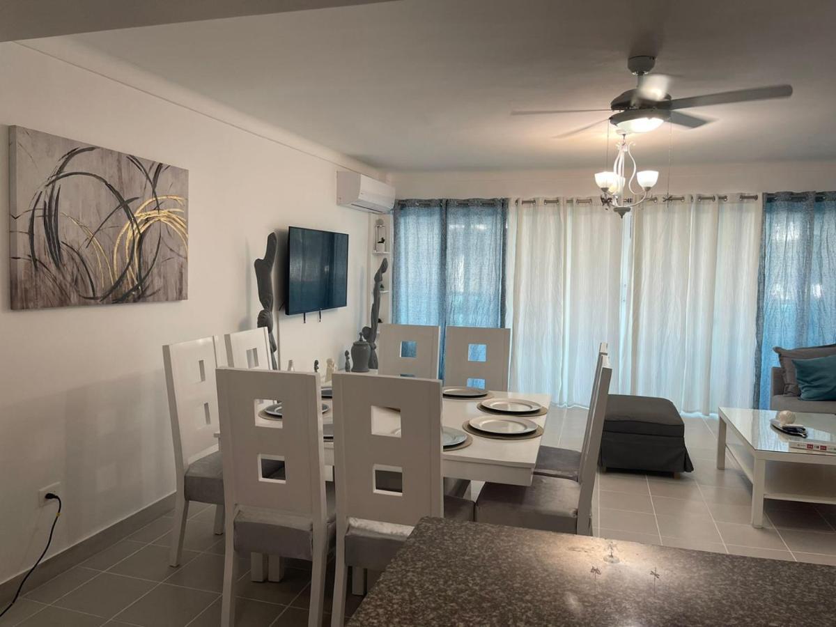 Residencial Retiro Ii Bavaro 2 Pools And Jacuzzi -walking Distance To Bavaro Beach Apartamento *