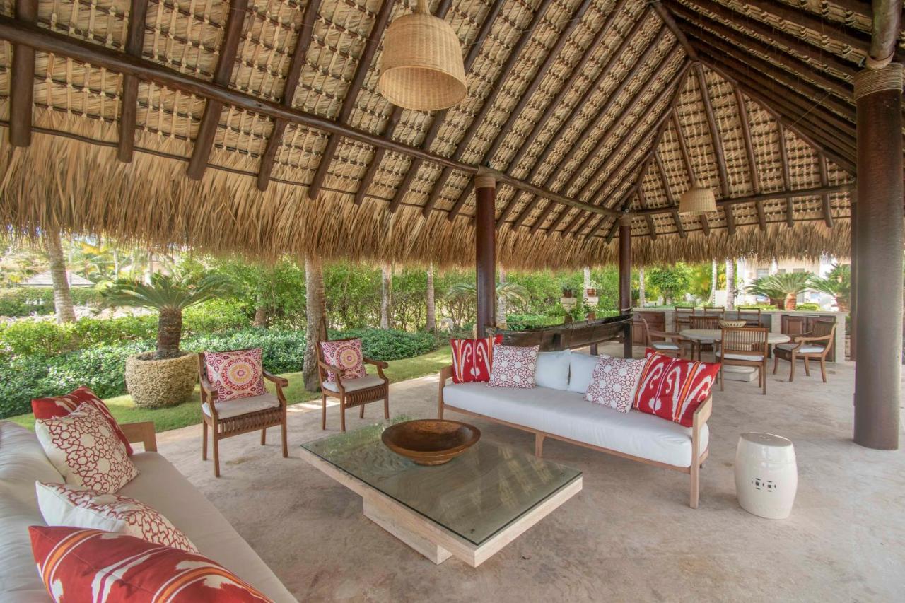 Villa La Guappa - Ocean Front Luxury In Exclusive Golf And Beach
