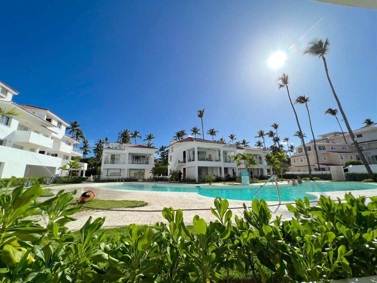Los Corales Villas&Suites - Beach Club, Spa, Restaurants Hotel 5*