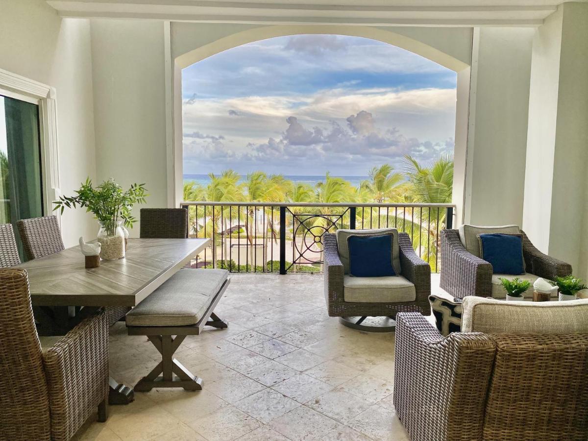 Amazing Beachfront Cap Cana, Apartamento *