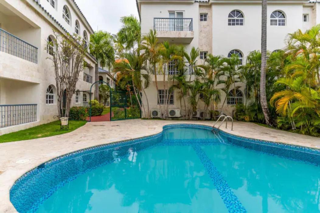 Cozy 2 Bdr Condo, With Pool Area And Free Wifi Apartamento *