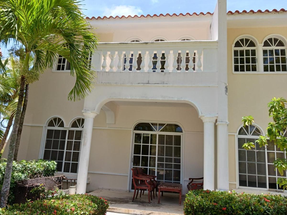 Ambar, Cocotal Golf And Country Club Punta Cana