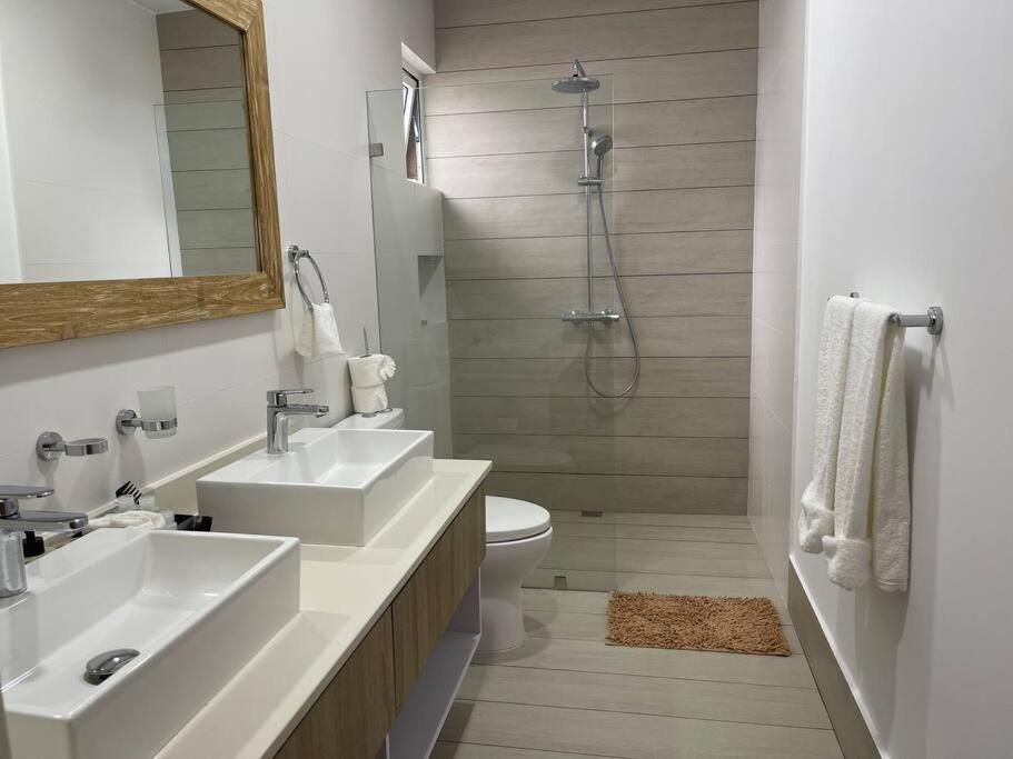Apartamento Hermoso Apartamento Con Vista Al Mar! Los Corales