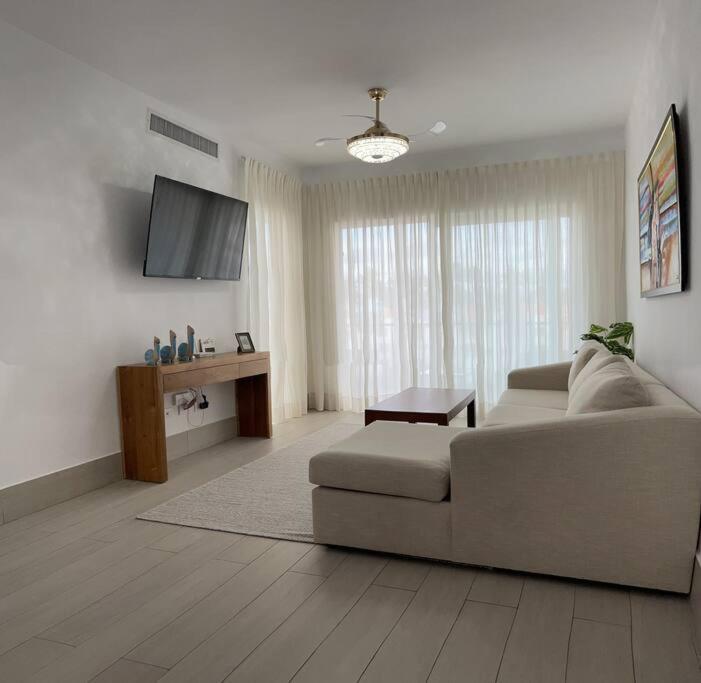 Hermoso Apartamento Con Vista Al Mar! Los Corales