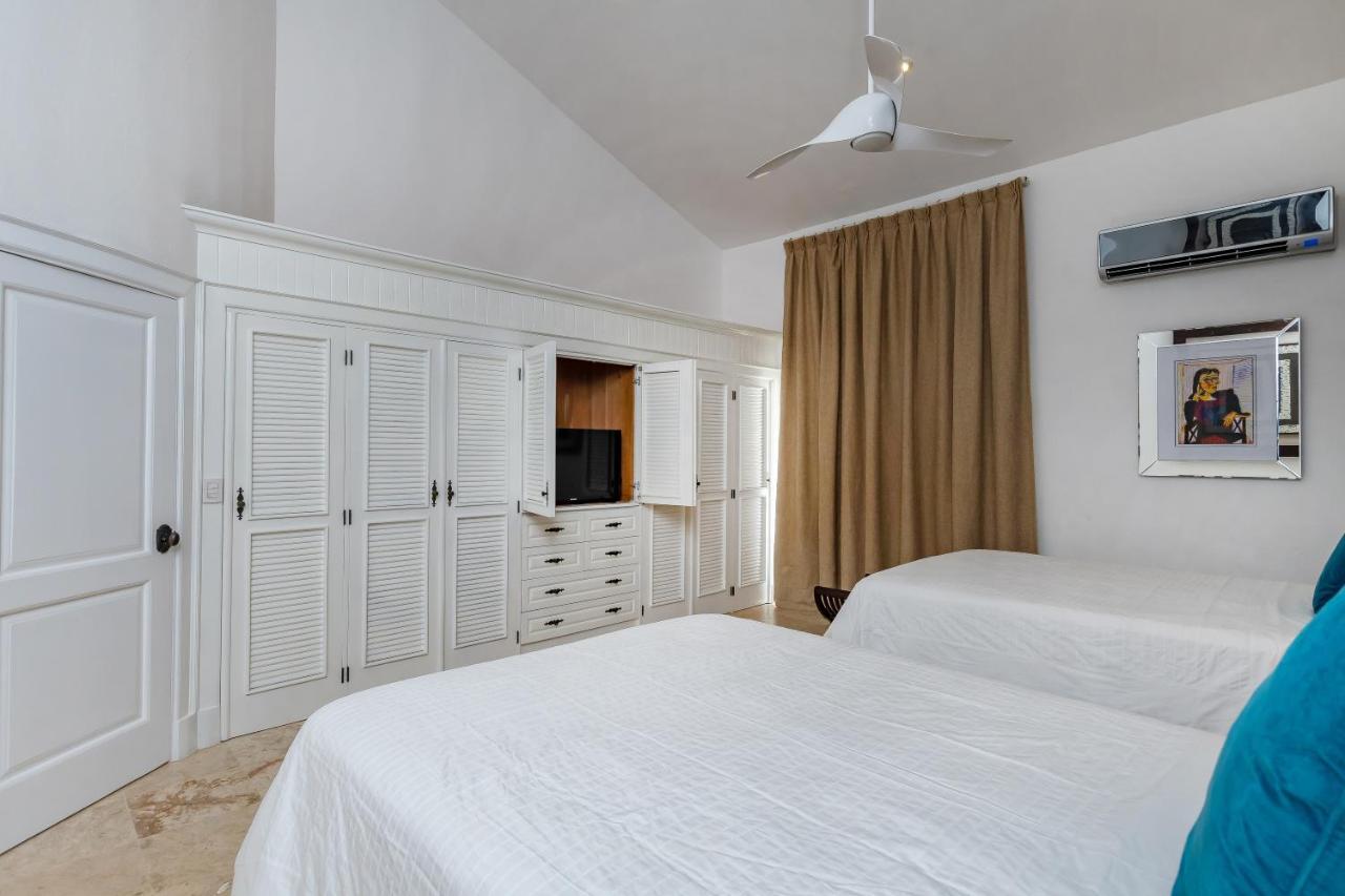 Apartamento Paradise Luxury With Huge Pool And Jacuzzi