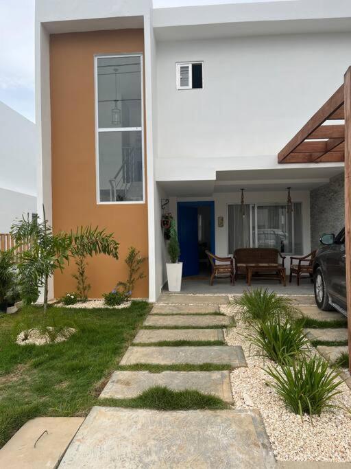 Villa Arias Village