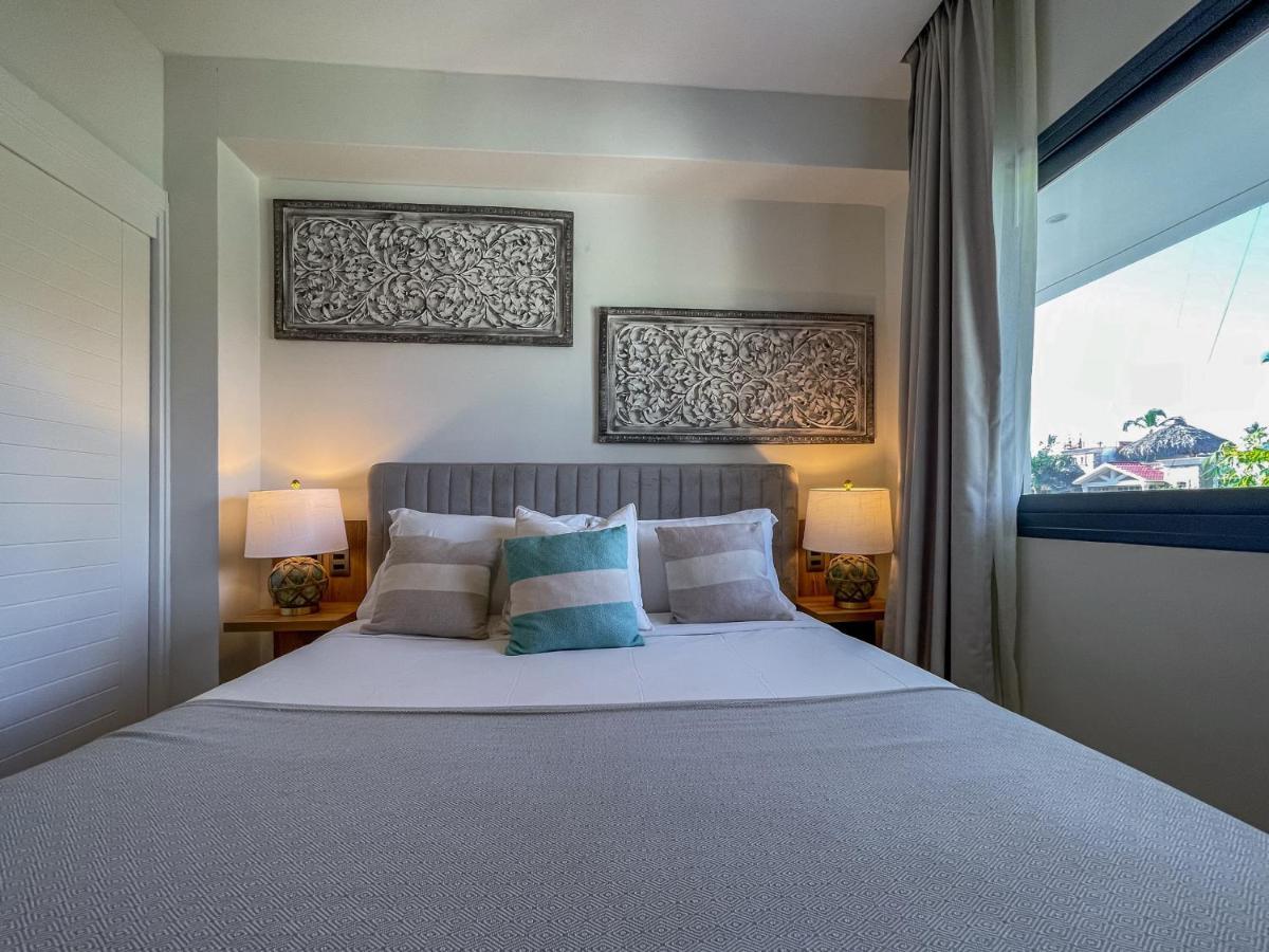 Gorgeous With Private Picuzzi Steps From Apartamento