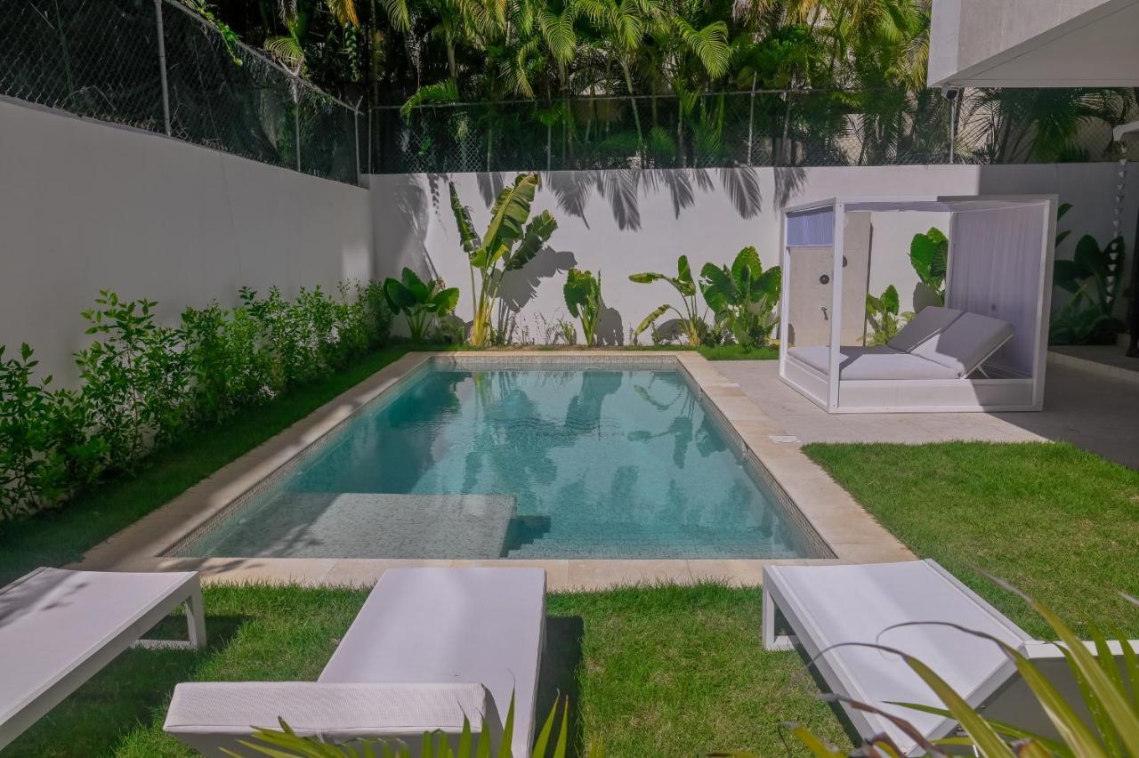Gorgeous With Private Picuzzi Steps From * Punta Cana