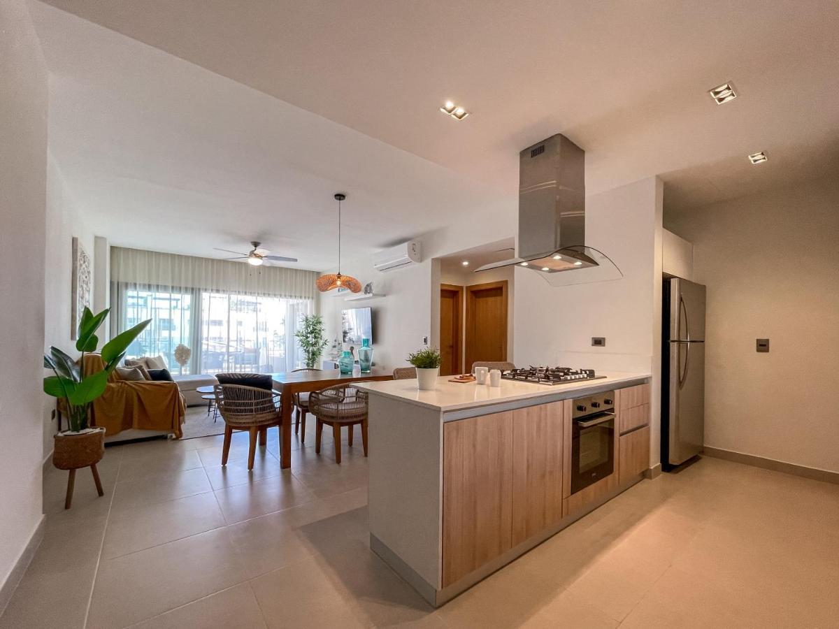 Apartamento Gorgeous With Private Picuzzi Steps From