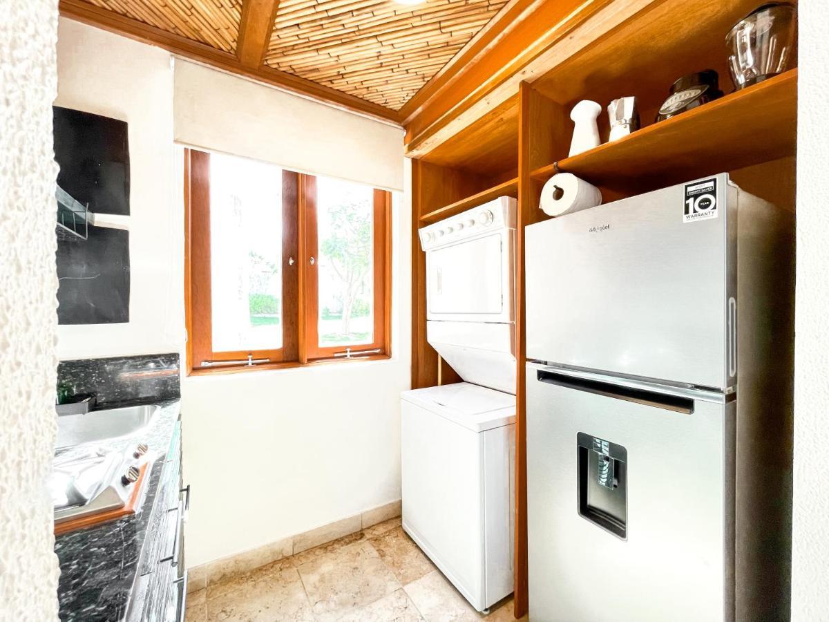 Villa Ileverde 21 - Private Garden Bungalow