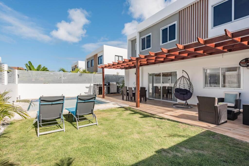 Eco-friendly Tropical 3br 2b With Private Pool & Grill Villa Punta Cana