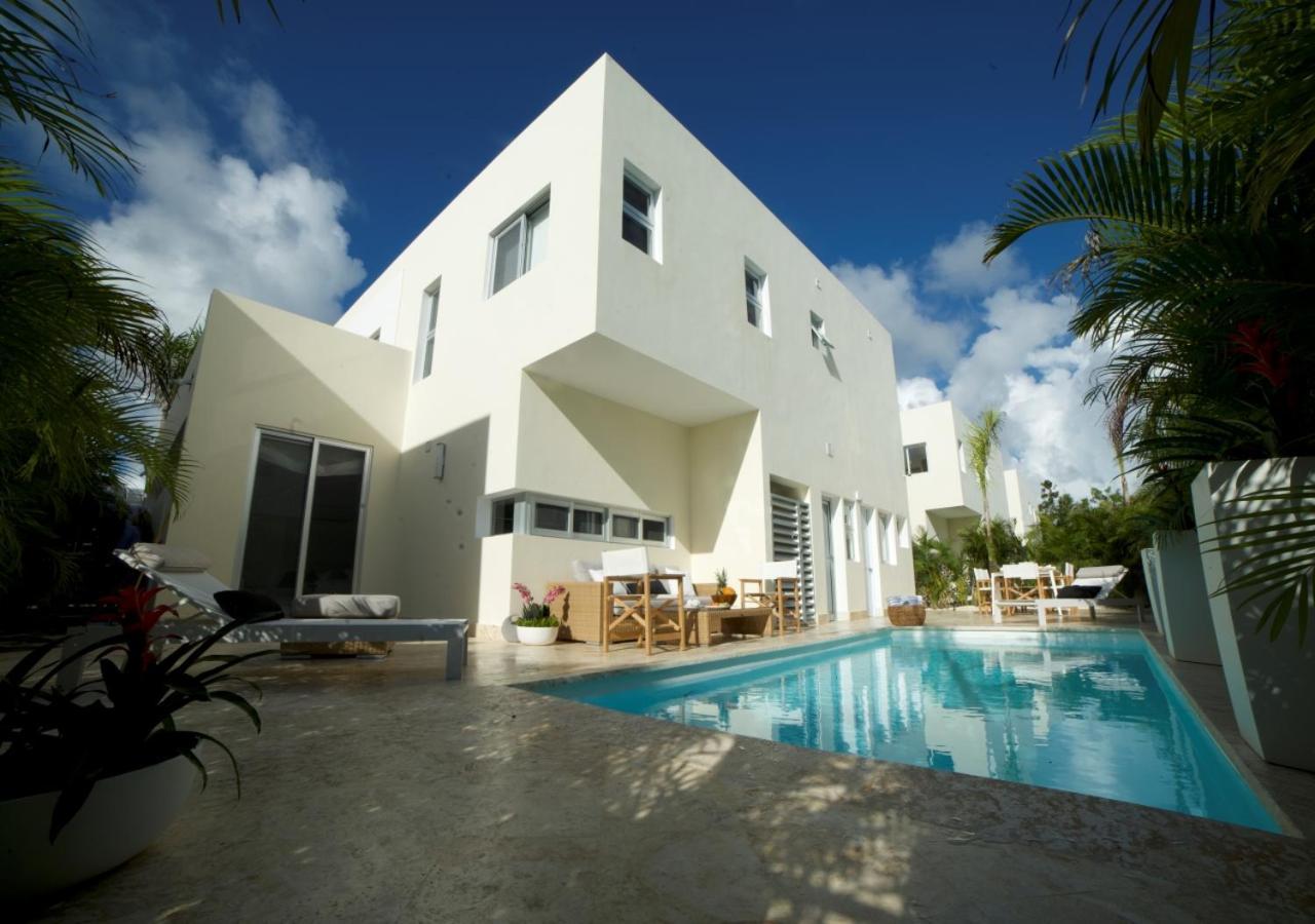 Stylish Luxury San Juan Lakes In Gated Community In Downtown With Private Pool Villa *