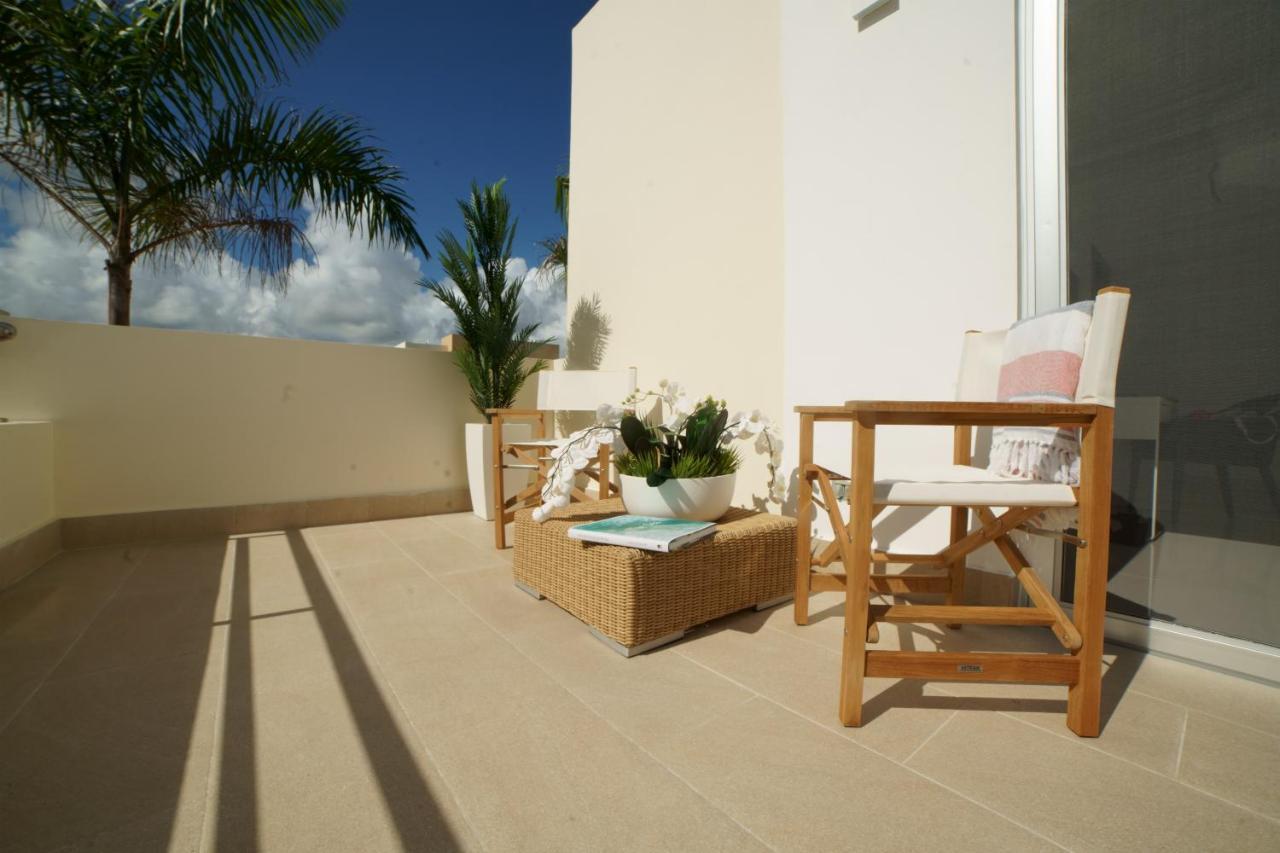 Villa Stylish Luxury San Juan Lakes In Gated Community In Downtown With Private Pool Punta Cana
