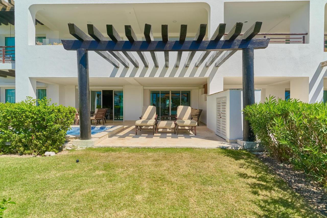 Relax W- Private Pool And Beach! *