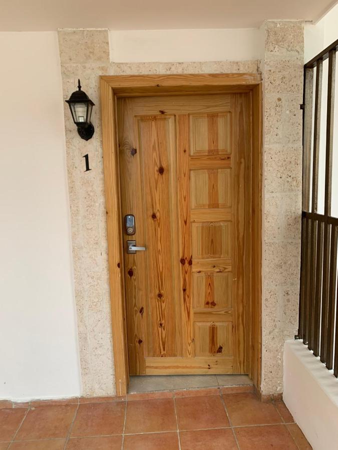Noe ,1 Bedroom # 5 Near To The Hotel