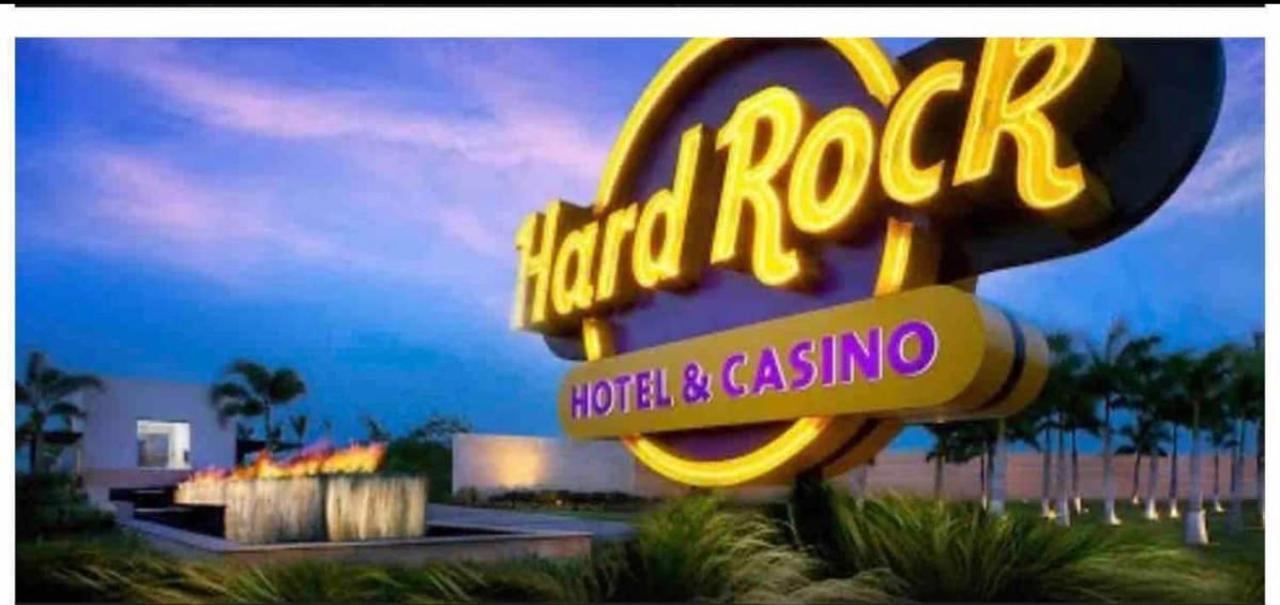 Apartamento Beautiful Across From Hardrock With Free Casino Private Club And Golf Course We Now Take Google Pay Apple Pay And Paypal