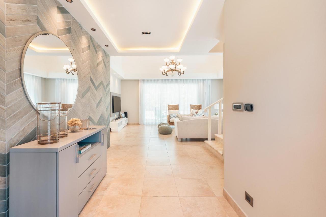 Enjoy Modern Pet And Family Friendly B6