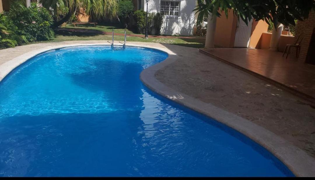 Laura Michell Pueblo Bavaro Apartamento
