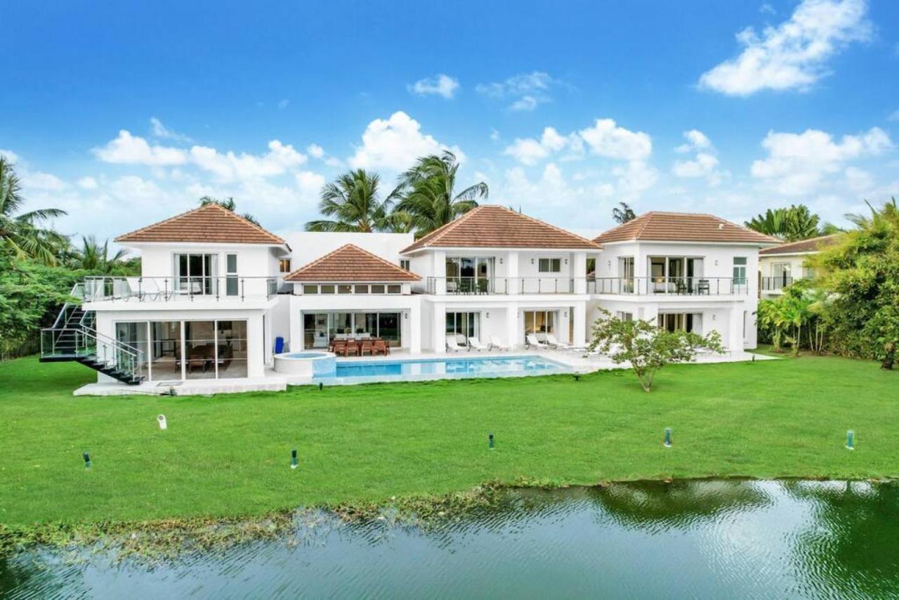 Cocotal Mansion Chef Butler Maids 2 Pools Jacuzzi Gym