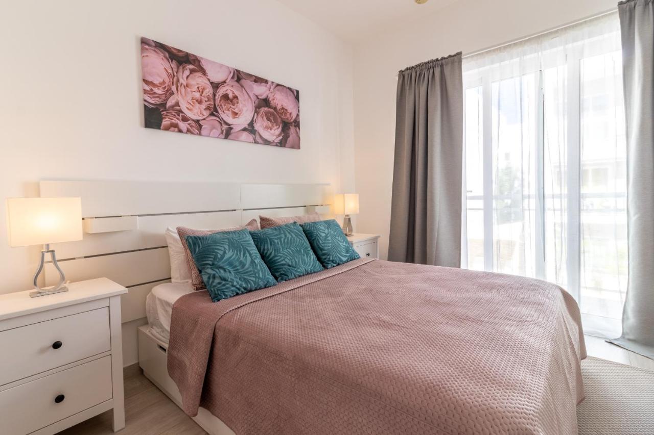 Contemporary 2br In Paseo Del Mar Bavaro Apartamento *
