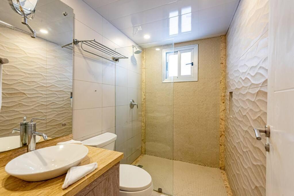 Great 3 Bed 2 Bath W/jacuzzi K102 Apartamento