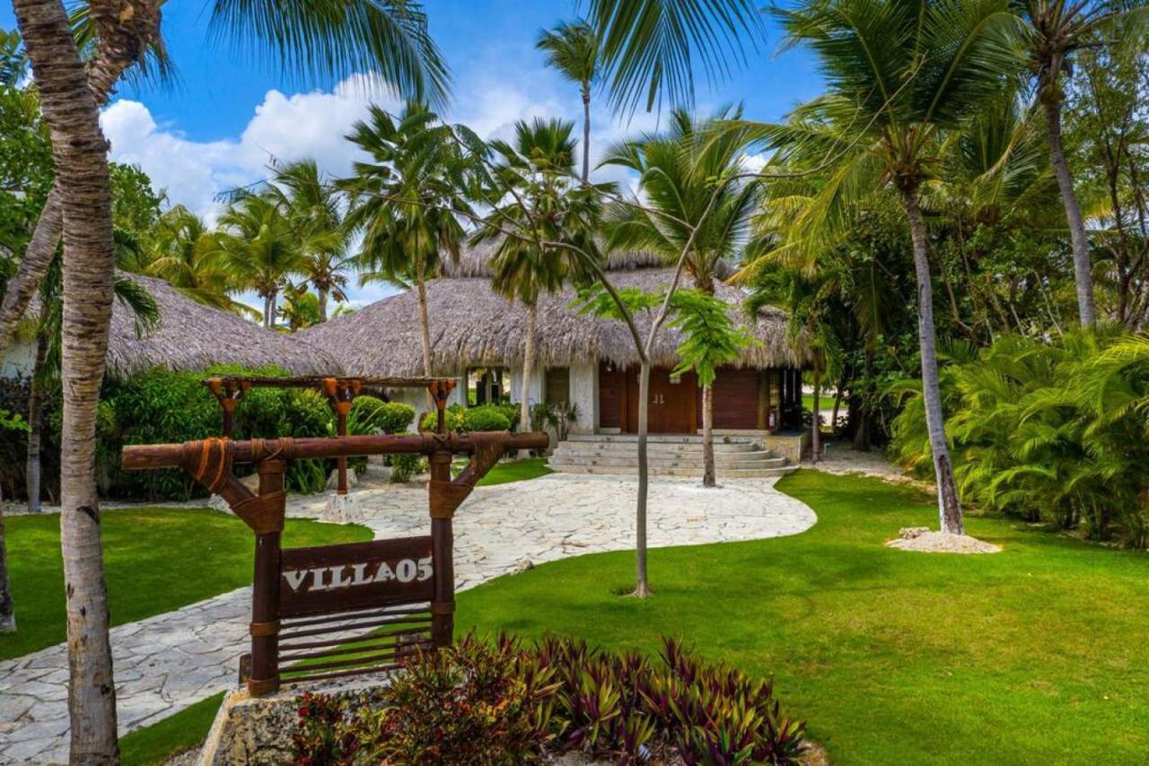 Villa Caleton 5 Luxury With Access To Eden Roc Beach *