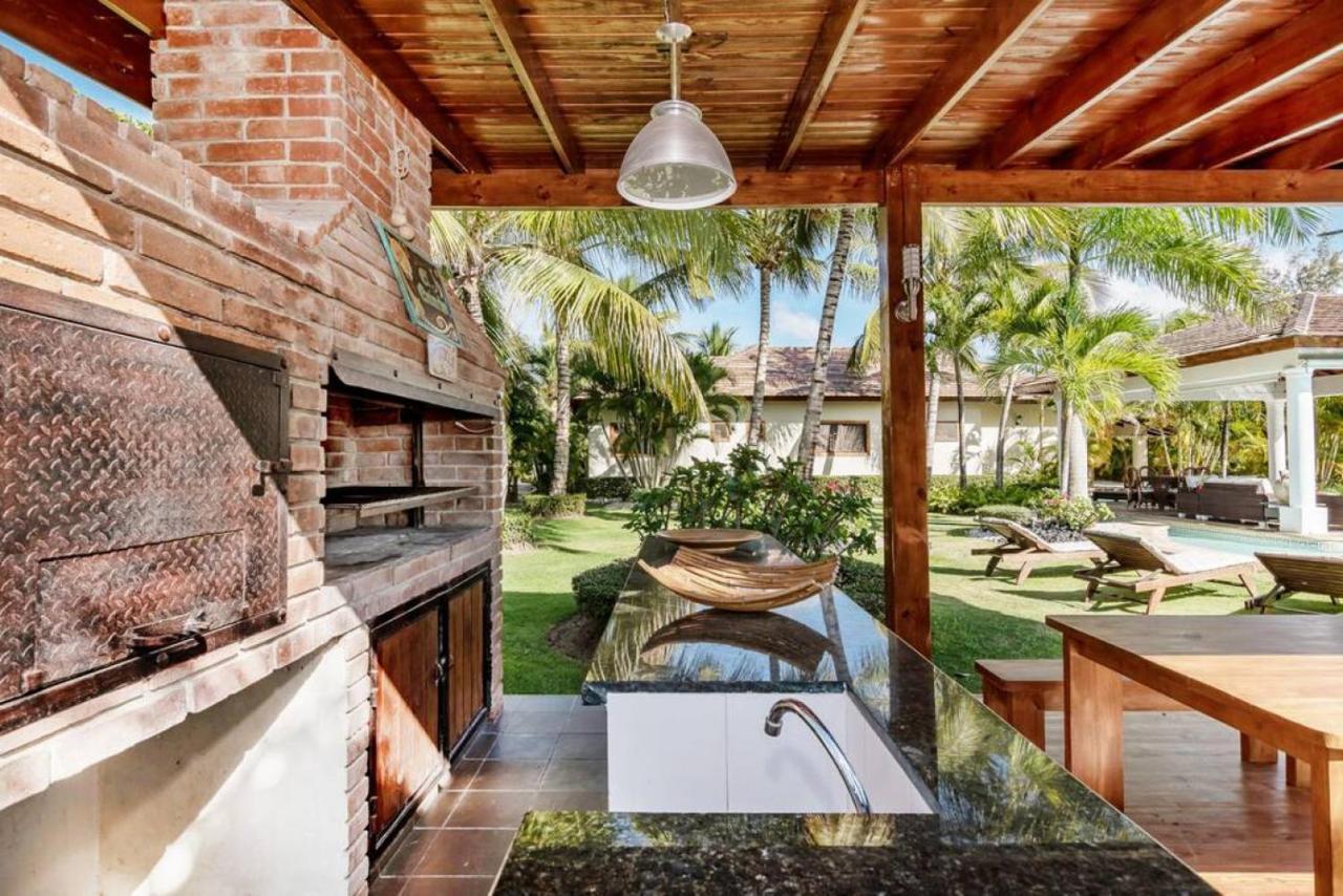 Cocotal Mansion Chef Butler Maids 2 Pools Jacuzzi Gym