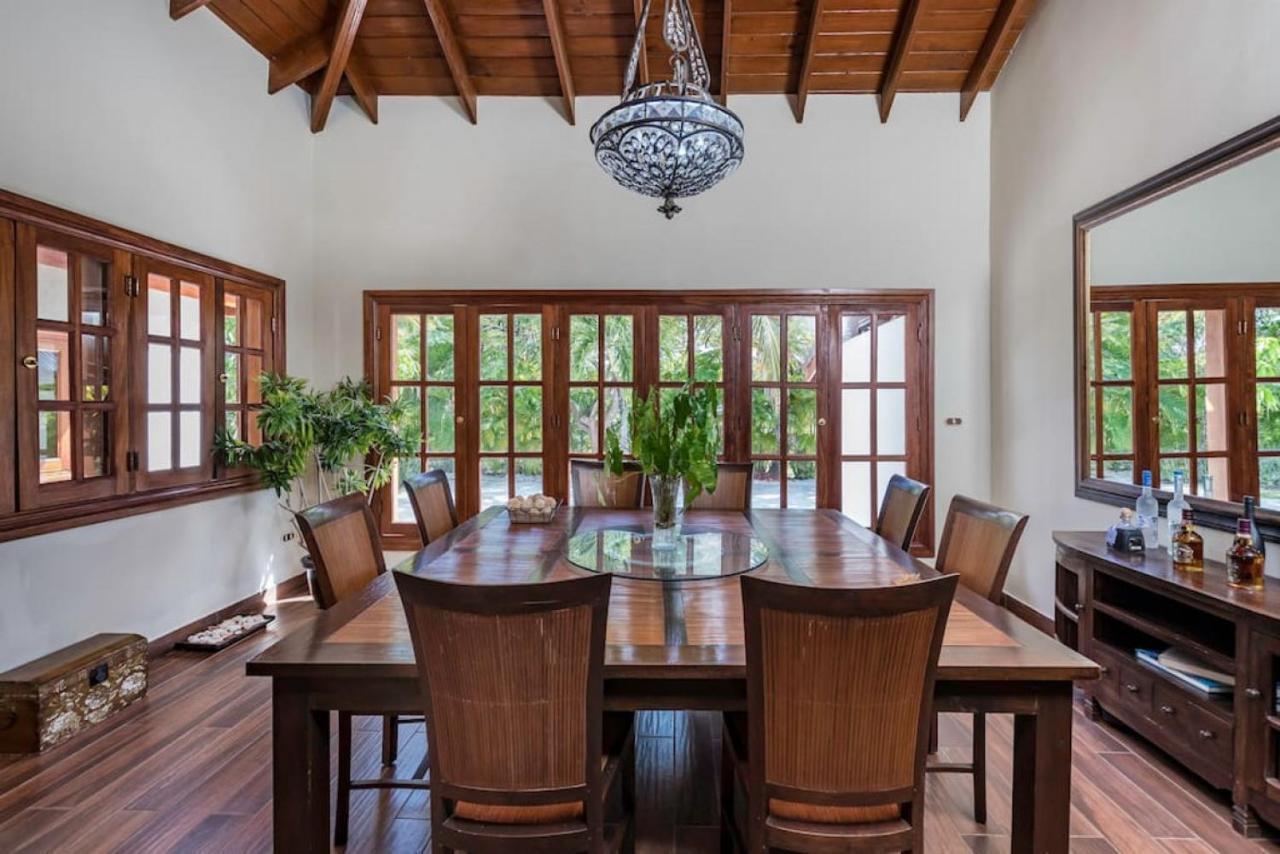 Cocotal Mansion Chef Butler Maids 2 Pools Jacuzzi Gym Villa Punta Cana