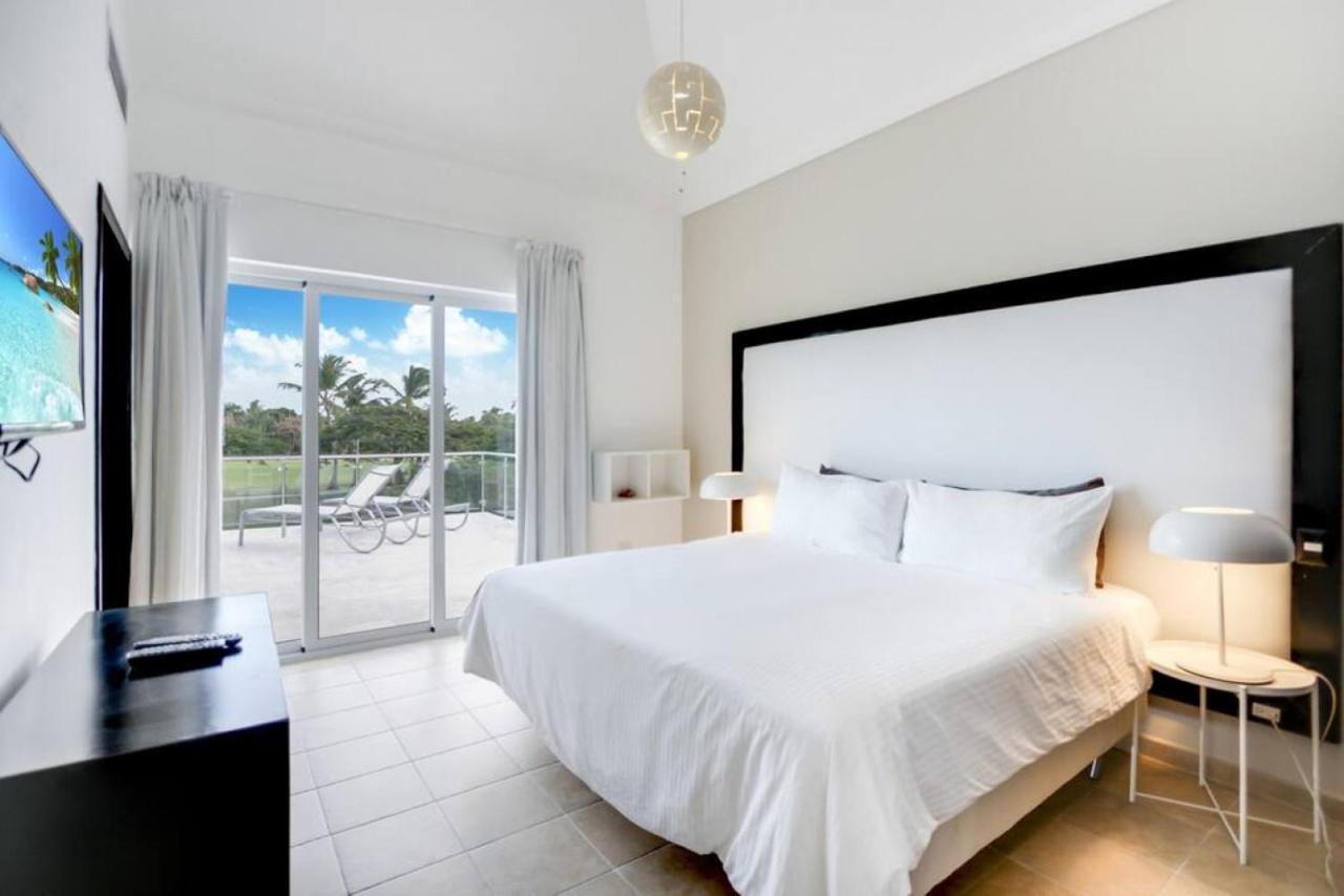 Villa Cocotal Mansion Chef Butler Maids 2 Pools Jacuzzi Gym Punta Cana