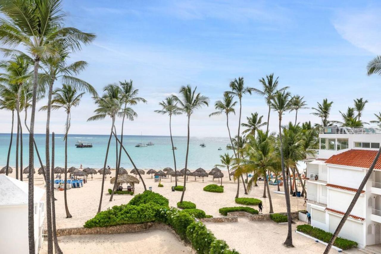 Pandora Beach Front With Chef Game Pool