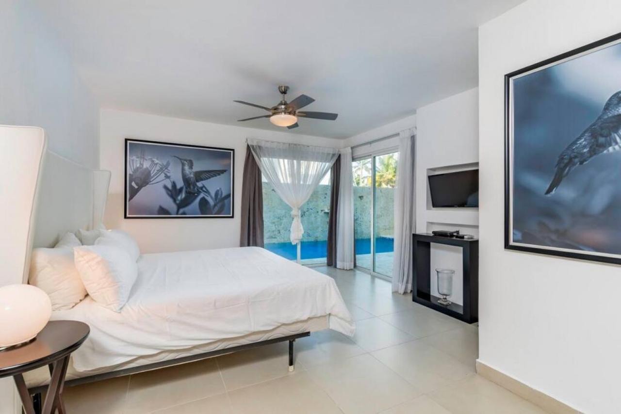 Villa Pandora Beach Front With Chef Game Pool