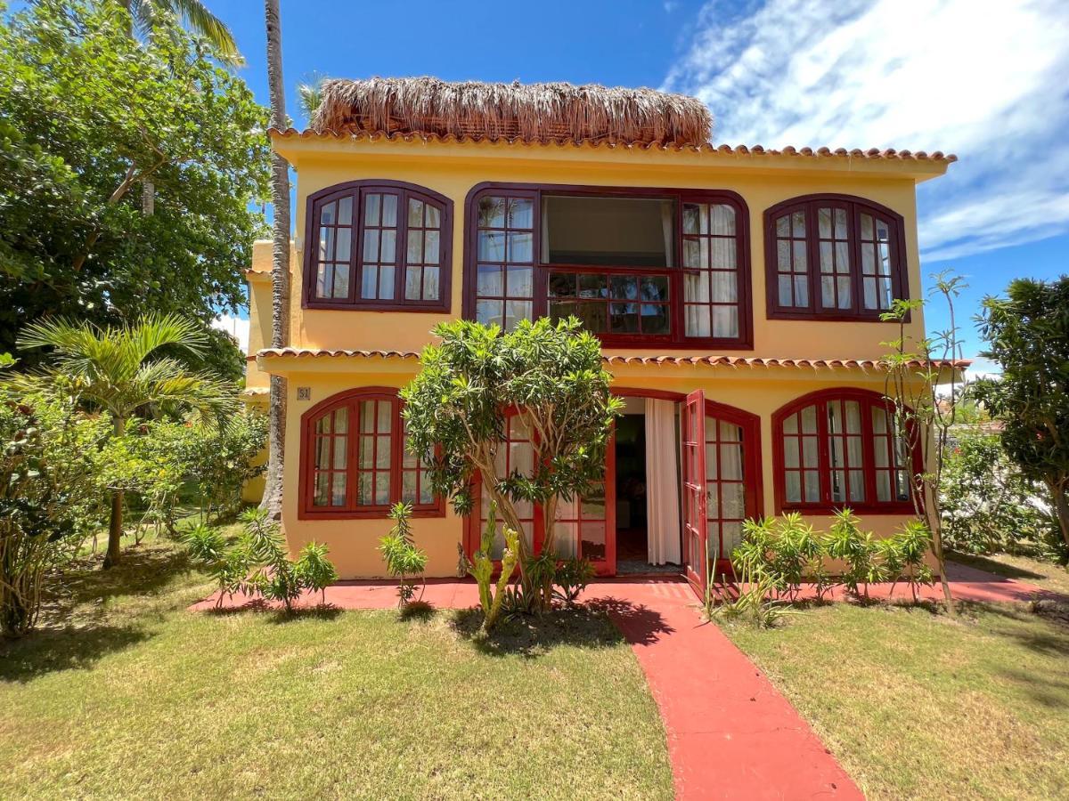 Corales Villas And Suites - Club, Spa, Restaurants