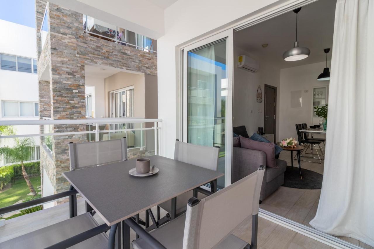 Contemporary 2br In Paseo Del Mar Bavaro