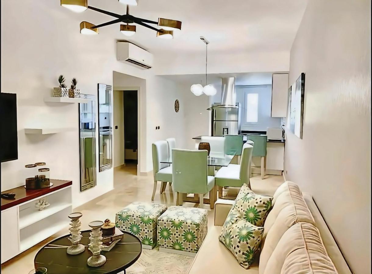 Penthouse Chic En Cana Rock #23 *