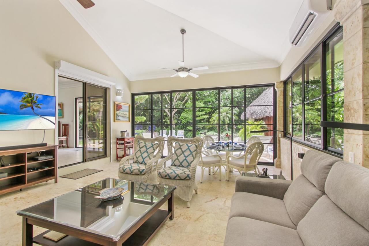 Villa Spacious 4 Bedroom With Pool, Touring Cart & Maid
