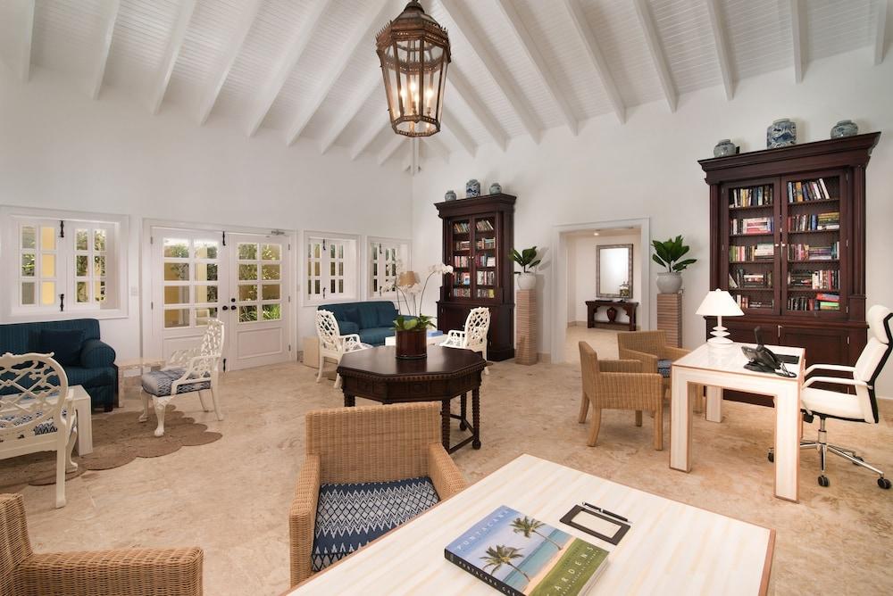 Villa Tortuga Bay,