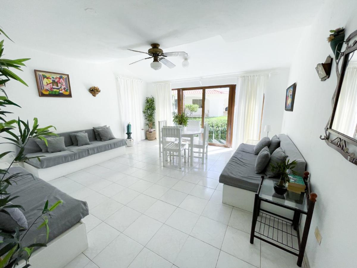 Villas Bavaro Corales Wifi Bbq Club & Apartamento *