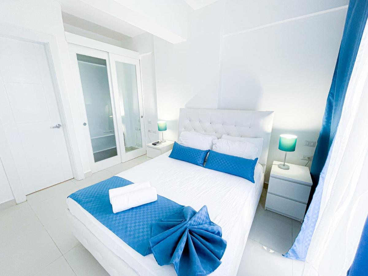 Apartamento In Bavaro With Rooftop Pool Garden Pool Wifi
