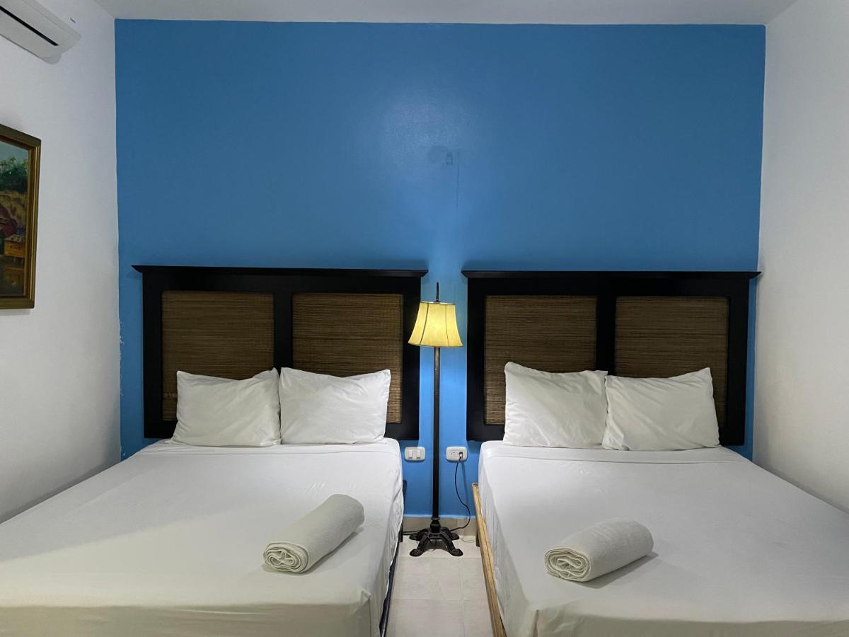 Blue Nightaparta