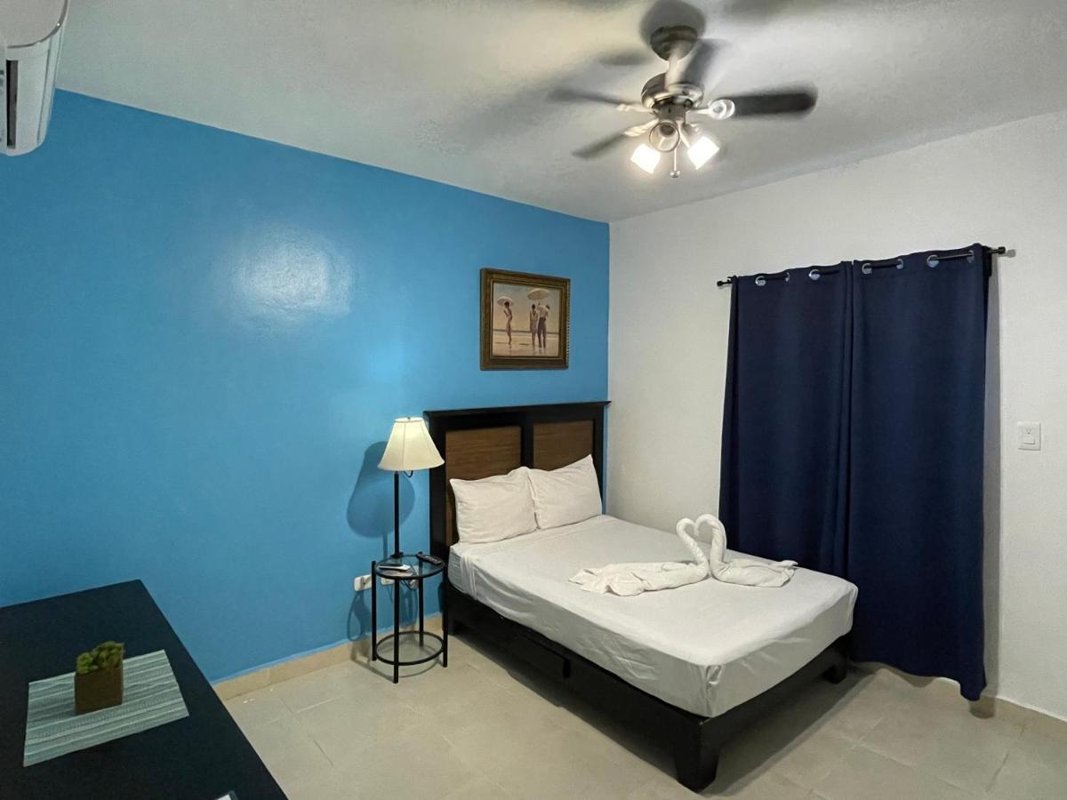 Blue Nightaparta Apartahotel *