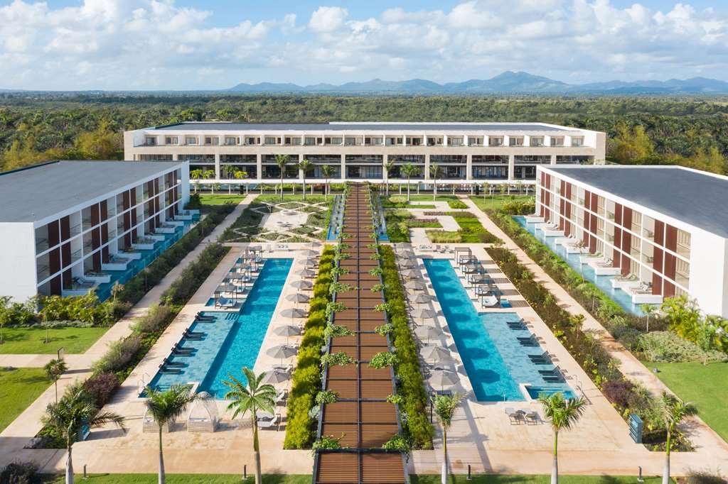 Hotel Live Aqua *