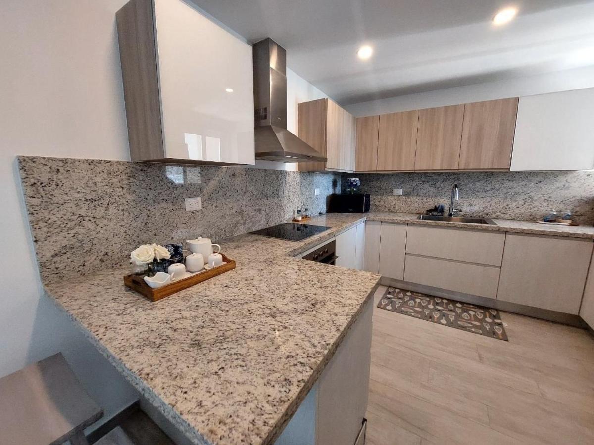 Apartamento Beach-style 2br Across From Hard Rock